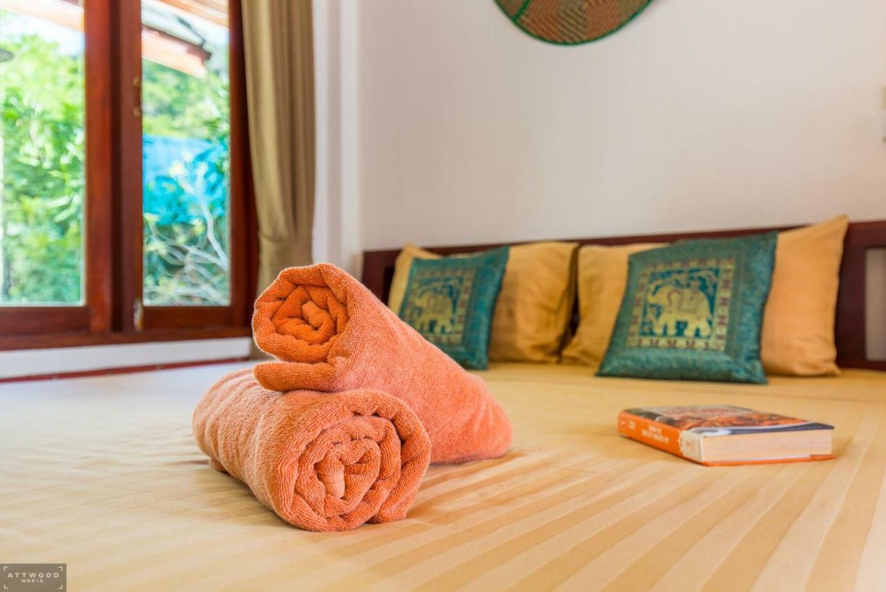 Seaboard Bungalow Haad Yao Exteriör bild
