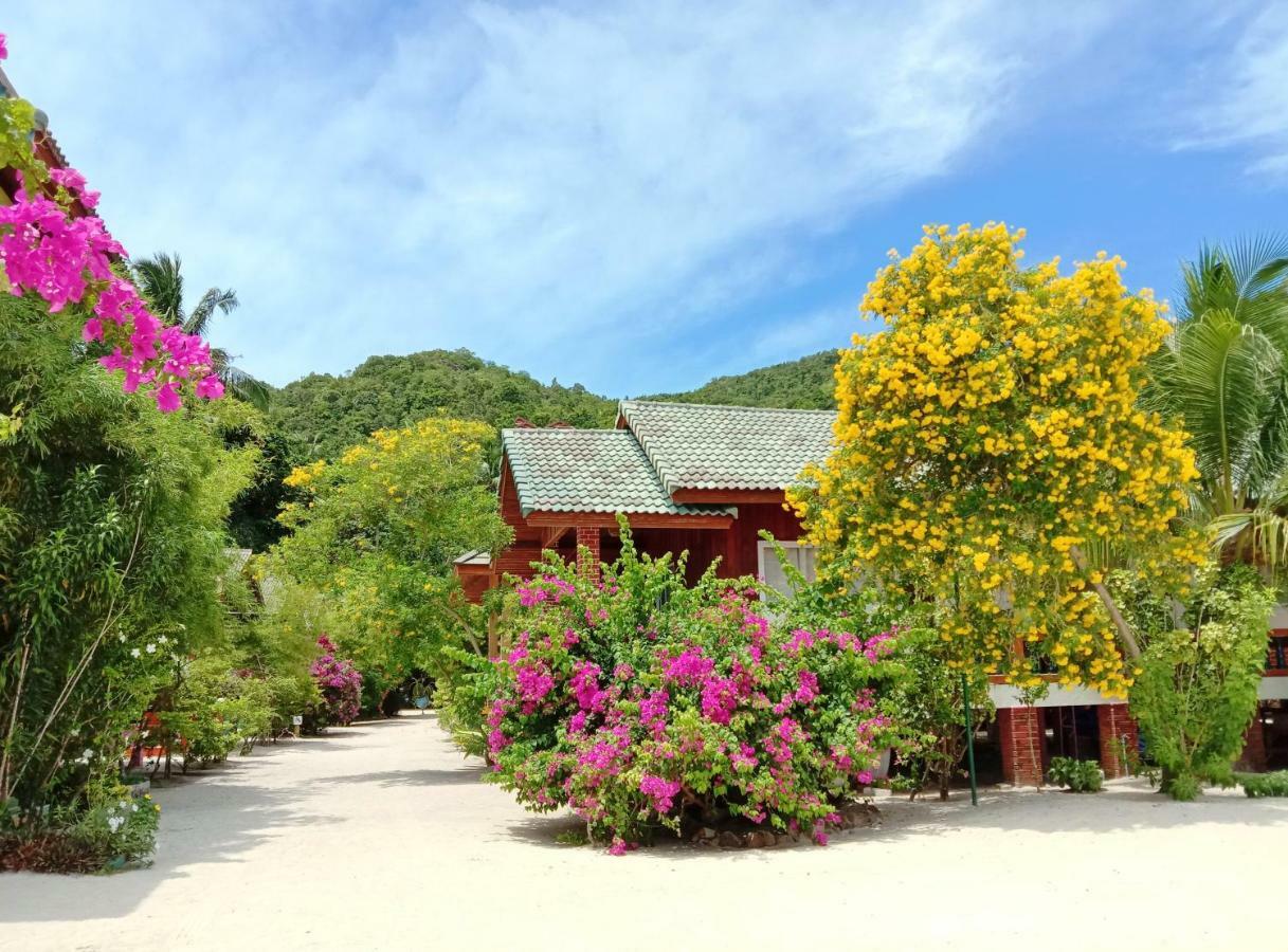 Seaboard Bungalow Haad Yao Exteriör bild